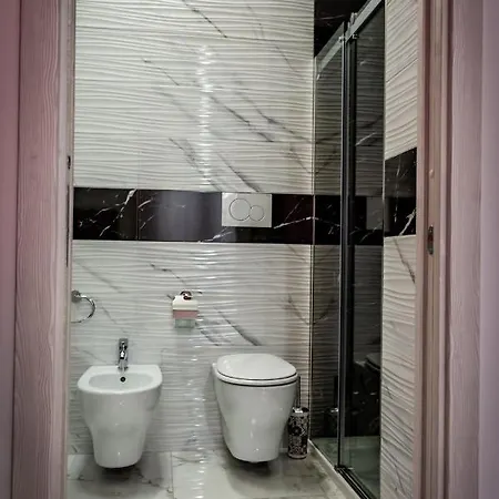 Le Colonne 4* ראקאלה